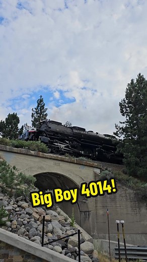 Big Boy 4014: The Biggest Steam Train In The Entire World!