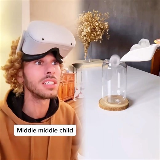 #parody #Siblings #sibling #skit #alien #fyp #prank #memes #fake #comedyskit #youngest