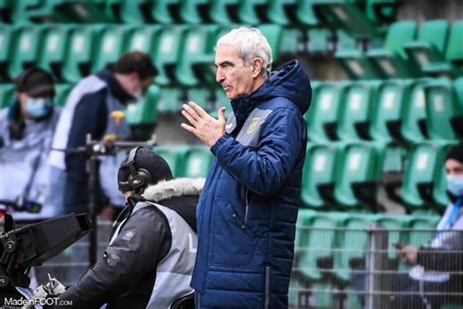 'L'agneau Gourcuff', 'le bébé Évra', le journal intime de Domenech... Netflix revient sur le scandale de Knysna