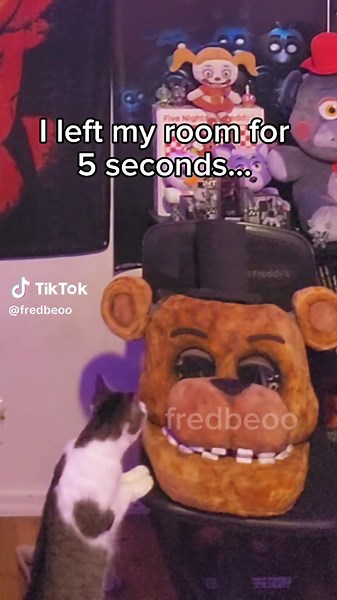 Nala Cosplays Withered Freddy and Springtrap from FNAF Movie Scene