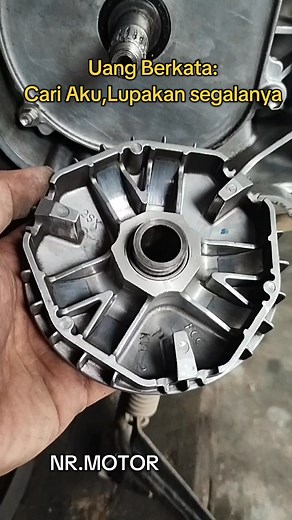 2.8K views · 28 reactions | Pasang loller motor mio M3 #Tipsandtricks #Tutorial #motorcycle | Ade Aripin | Facebook