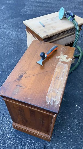 Prepping these side tables for paint. I start with the large, flat surfaces… scrapping and using my orbital sander before I will come back with a detail sander for the smaller areas and curves. #sidetablemakeover #reimaginedfurniture #furnitureflipping #furnituretransformation #furniturerestoration #furnitureflip #furniturerefinishing #furnitureflipper | Reimaginefurniture