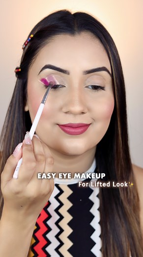 1.2M views · 10K reactions | Save & Share﫰#MakeupReels #MakeupHacks # [ Shimmery Eye Makeup, Party Makeup, Eye Makeup, Makeup Hacks, Makeup Tutorial, Shimmery Eyes, Shimmer Eyeshadow ] | Ravika Agarwal | Facebook