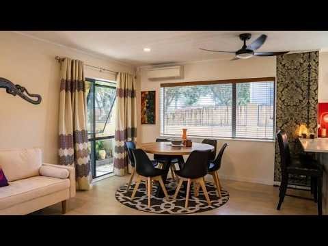 Spacious Eastern Beach Home - 1 Min from Beach!, Auckland | Travel With Chitra