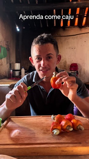 Aprenda a Comer Caju do Jeito Certo