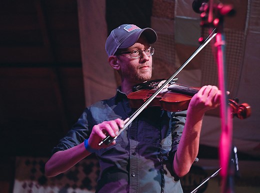 Cajun fiddler Courtney Granger dies at age 39