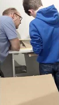 installing Howdens Kitchen Part 2 v2