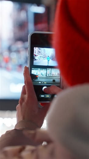 Step into your dream destination and win 1×2 Business Class tickets to Cairo, Singapore or New York City from Munich or Frankfurt. ✈️🤩 Right now on Kurfürstendamm, you can step into a Lufthansa branded booth, get scanned, and see yourself transformed by AI into a larger-than-life media moment. Share your experience on Instagram with #MyLufthansaJourney and tag @lufthansa to take part in the giveaway. 📍 Live on Ku’damm 20, Berlin 🗓 Jan 30–31 and Feb 6–7 ⏰ Giveaway runs until Feb 10, 11:59 PM T