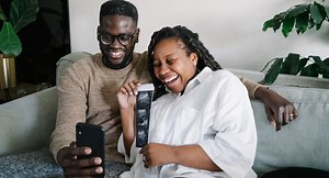 Cute pregnancy announcement ideas to share your news