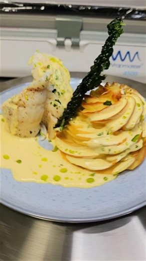 Lemon Sole stuffed with Salmon and Rocket #chefaakashnehra #trending #food #kitchendiaries