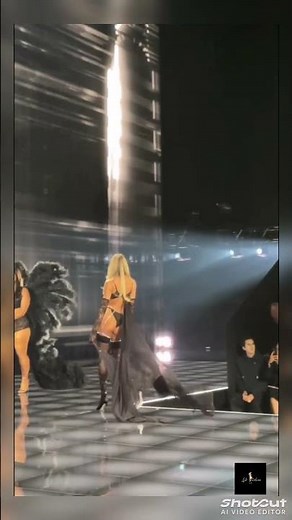 🔥 Candice Swanepoel: 13th Time on the VS Runway! 🔥 #fashionevent