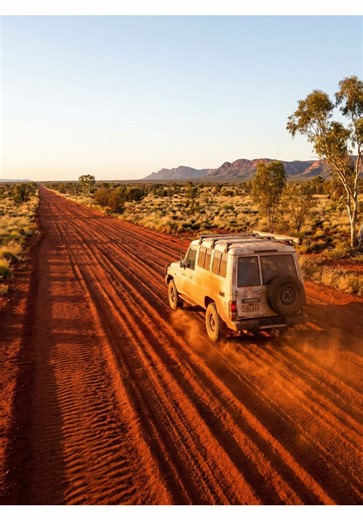 Bedtime stories that match your weekends 🏕️ Lockers & Lullabies — an Aussie alphabet book full of 4x4s, camping, and outback adventures. For families raising explorers, not iPad kids 🚙 #AussieCamping #4x4Australia #CampingAustralia #OutdoorKids #AussieDad