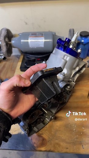 Installing Vforce Reeds on YZ125 Engine