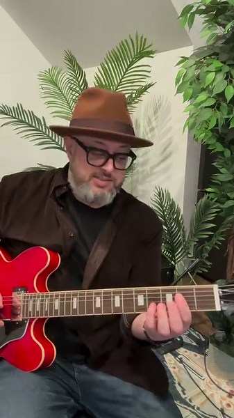 28K views · 374 reactions | How to play OH, PRETTY WOMAN On Guitar #guitar #tutorial | Marty Schwartz | Facebook