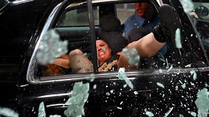 7 Ups And 9 Downs From Last Night's WWE Raw (April 1)