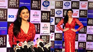 11K views · 723 reactions | Mannara Chopra present at Big Impact Awards 2024 | #mannarachopra #bigimpactawards2024 | Bollywood Helpline | Facebook