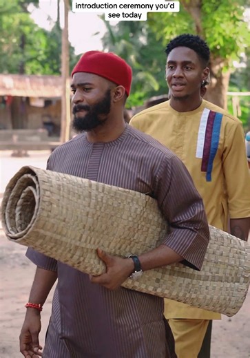 This stage of our tradition during marriage rites is my favorite 🤭,especially the sweeping part . I wanted everything done as traditional and local as possible and my dad made sure I was satisfied. My introduction ceremony was last year though. Bride’s outfit: @MOSCHERRY LUXE Grooms outfit: @Elch Signature Makeup artist: @MAKEUP ARTIST IN PORTHARCOURT Photographer @Captured_by_Femzy 💡📸🎬 Videographer: @danieljolleyfilms #thisislove#thisislove2026#amarachi#lifestylewithamie#introduction#firsto