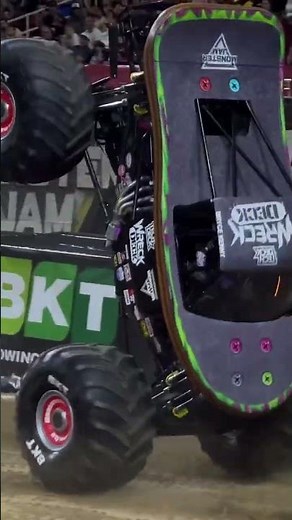 Top 7 Monster Jam Crashes You Won’t Believe