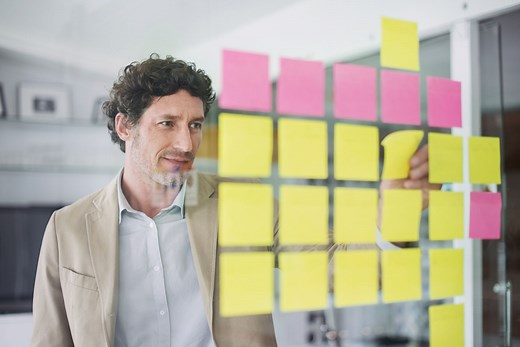 4 Common Decision-Making Biases, Fallacies, and Errors