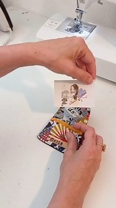 13K views · 96 reactions | Tuto facile pour faire un étui à carte pour l'extérieur Jeans (récup) L12xH15cm pour l'intérieur Coton imprimé L12xH15cm Pour la grande poche Coton uni L12xH14cm Pour la petite poche Coton imprimé L12xH12cm Bonne couture #sewing #costura #couture #diy #couturefacile #couturedebutant #cb #cartebleu #cartedevisite #etui | Christelle Mathieu | Facebook
