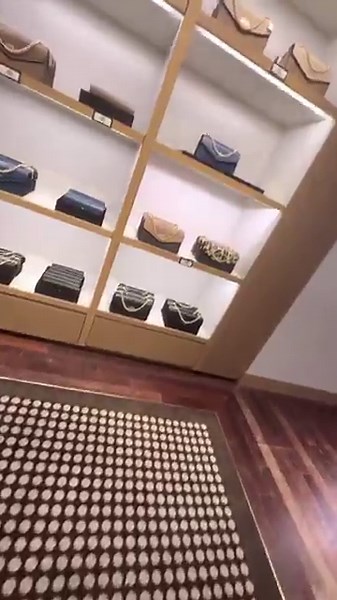 COACH OUTLET NEW STYLE NEW ARRIVAL HANDBAGS COACH LAUREL SHOULDER BAG & MORE #handbags #coachpurse