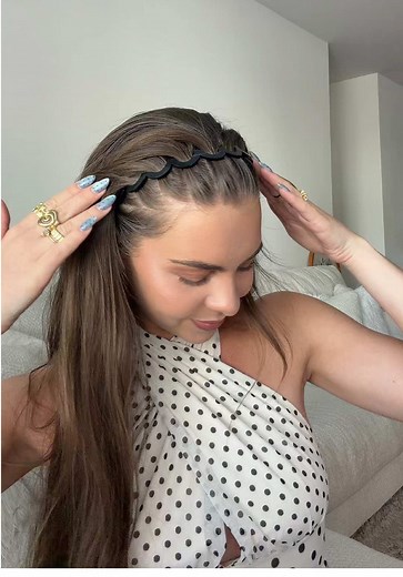 Zigzag Headbands Are Back & Surprisingly Comfortable!