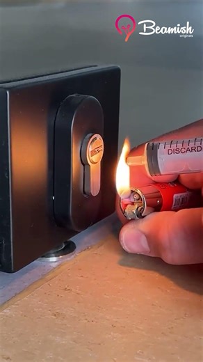 Simple Stuck Key Removal #diy #smart #key #trick