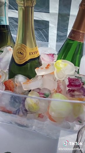 Our backyard couples shower!👏 #couplesshower #weddingshower #diyideas #partyideas