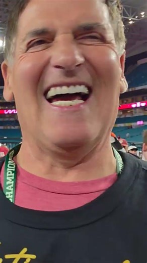 #iufb supporter Mark Cuban sharing the night with his son Jake