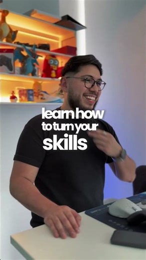 If you don’t know how to price and position your work, sign up for Visionary Designer🔹