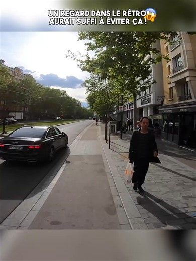 Un regard dans le rétro aurait suffi à éviter ça !#vélo #route