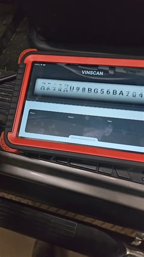 I used this scan tool before I got my hands on the top scan wish I had it when I had this Hummer in the shop#autotechmike #rustbeltmechanic #carsoftiktok #mechanicsoftiktok | AutoTech Tips