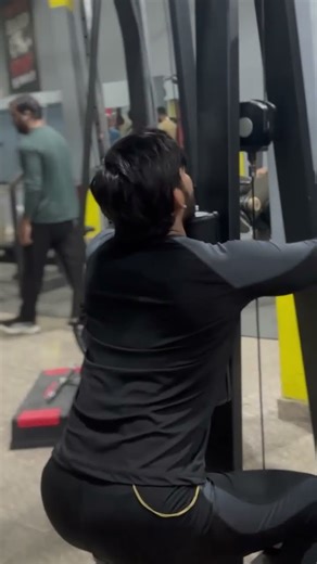 shoulder ko majabut banaiye 💪🏻 #shorts #ytshorts #shoulder #workout #fitness #gym #hardwork