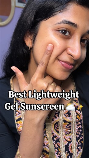 beautyandlifestylewithishu on Instagram: "Comment for Link 🔗 @joveesherbal Best lightweight gel Sunscreen that blends in seconds and gives a comfortable Matt finish✨ #beautyandlifestylewithishu #joveesherbal #sunscreen #sunprotection #sunprotect (Sunscreen, Gel sunscreen, Matt finish, jovees herbal, spf 50 PA+++, Sun protection, blends in seconds, lightweight sunscreen, easy blending, skincare, skincare must haves, skin care routine, affordable skincare, love for skincare)"