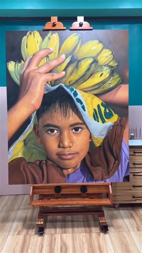 This artist brings emotion to life through massive, hyper-realistic paintings. | Gervais Jacobs