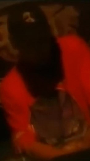 House pioneer DJ Rob takes the Multigroove stage. The legend who built the foundation. From Club Parkzicht in Rotterdam to stages worldwide, DJ Rob helped shape Dutch house music in the early '90s. His classics 'The Beat is Flown' and 'Boys Interface' still move crowds today. Deep, raw bass straight from his drum computer, a sound that defined an era. Ground Zero 2025: The Final Night August 30 | Bussloo, Netherlands | Ground Zero Festival