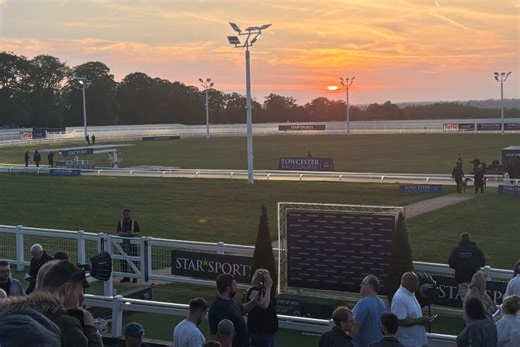 GREYHOUND DERBY 2026: Round One, Saturday - LIVE BLOG