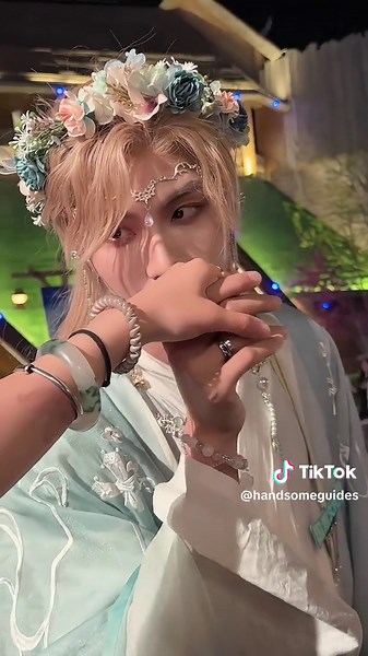 Charming Boyfriend Prince: Romantic and Handsome Moments