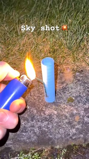 Experiment_Channel on Instagram: "Try this explosive experiment at home! 🎇🧪 Are you ready to witness magic? 💡⚡ #इंडियनDIY #साइंसफन #देसीजुगाड़ #इंदौरक्रिएटर्स #विज्ञानकाजादू #ExperimentTime #TrendingReels #ScienceMagic #ViralHack #DIYIndia #CreativeMinds #DesiScience #InstagramReels #ExplorePage"