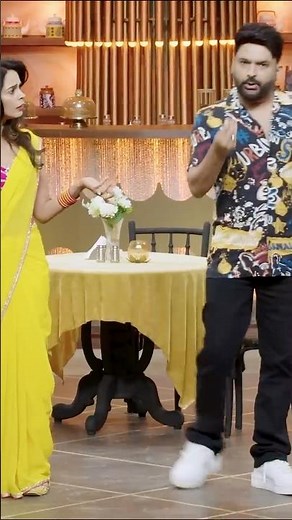 Kap's Cafe Exclusive madness! 6:30 pm only On ‪@KapilSharmaK9‬