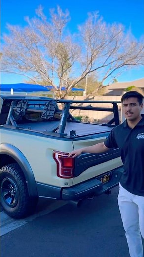 RetraxPro XR Tonneau Cover & Yakima OverHaul HD Bed Rack On F150 Raptor