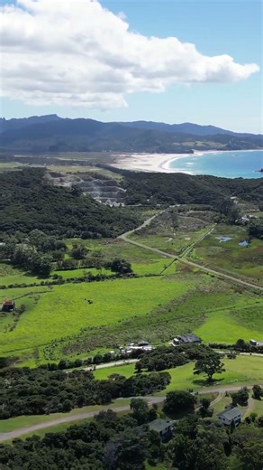 Great Barrier Island New Zealand . Solo sailing adventures