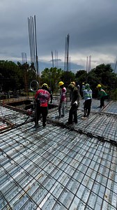 6.7K views · 47 reactions | PANIQUI TARLAC HOUSE PROJECT PART 5 (GREEN MEADOWS SUBDIVISION) MONOLITHIC CONCRETE POURING FOR 2ND FLOOR SLAB #reels #fbreels #contentcreation #houseproject #housestructural #houseconstruction #house #design #build #builder #fyp #Tarlac #Philippines #maclagunillavlog #everyone #highlights #followers @everyone @highlights @followers | Mac Lagunilla Vlog | Facebook