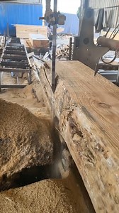 14K views · 98 reactions | Big Saw Machine Cutting Logs Into Even Planks #woodworking | Wood Factory | Facebook
