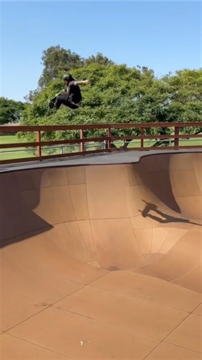 Not many people can skate this BMX park like Liam Pace does!! 🔥👏 #skatelite