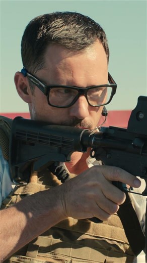 Traffic Turns Into a War Zone | Sicario’s Most Intense Scene