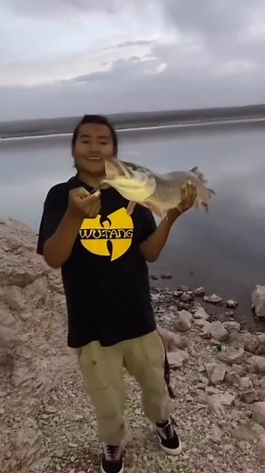 2.5K views | TIGER MUSKIE #fishing #muskie #muskiefishing #tigermuskie #bigbites #sharpteeth #crankbait #southwest #newmexico #bluewaterlake #reels #explore #fyp | Nuhhnuhns | Facebook