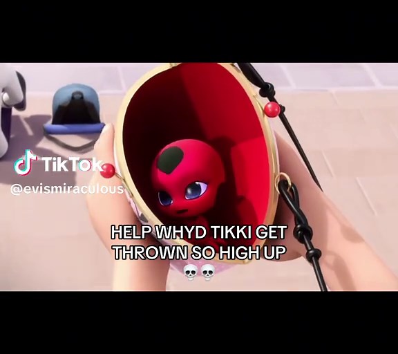 girl went to see emilies ahh😭🙏 #miraculous #marinette #tikki