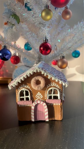 Merry Christmas 🎄 DIY GingerBread House #christmas #diycrafts #gingerbreadhouse #christmascrafts