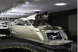Images of Yachts With Car Garage